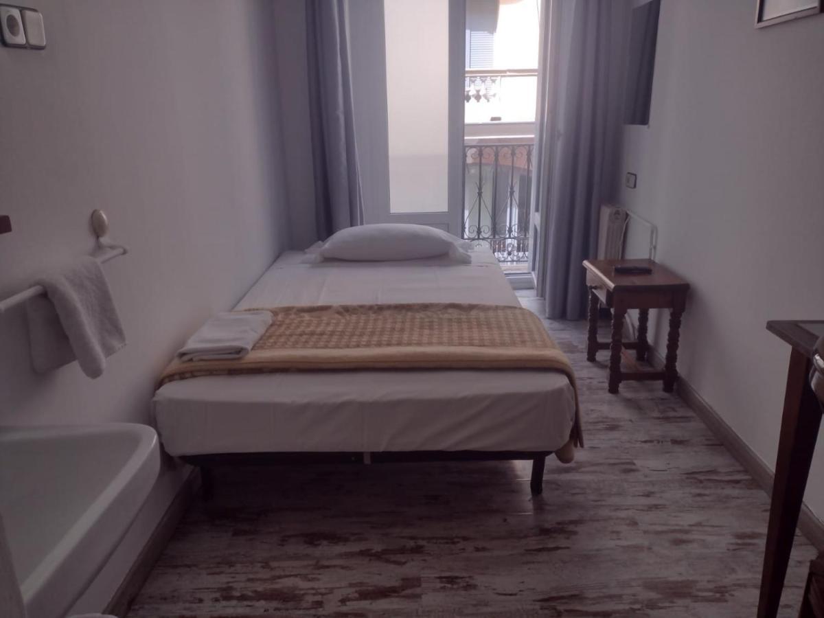 Pension San Isidro Madrid Extérieur photo